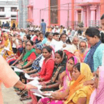 मुख्यमंत्री योगी आदित्यनाथ ने जनता दर्शन में समस्याओं के समाधान का दिया आश्वासन